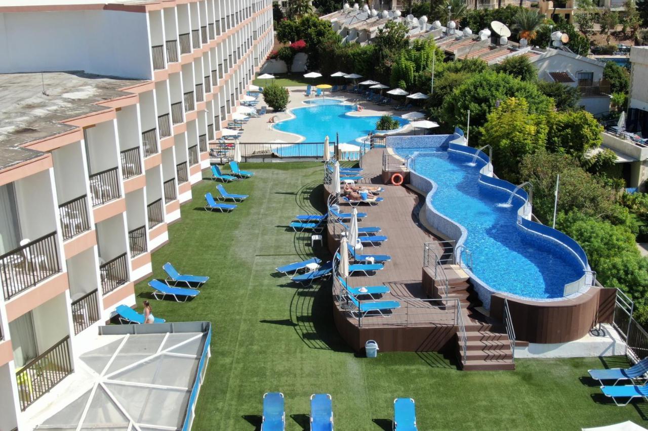 Avlida Hotel Paphos Exterior photo