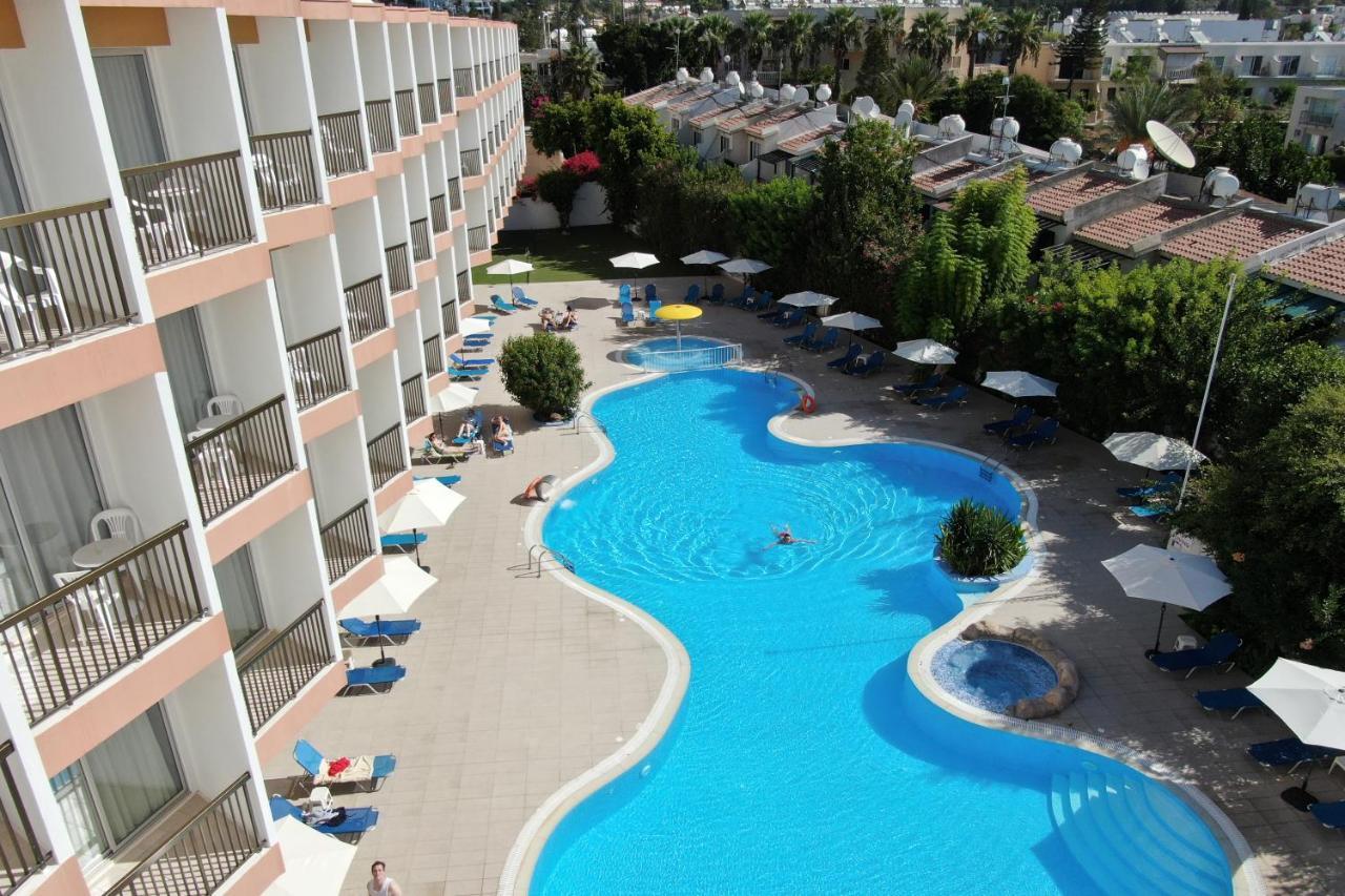 Avlida Hotel Paphos Exterior photo