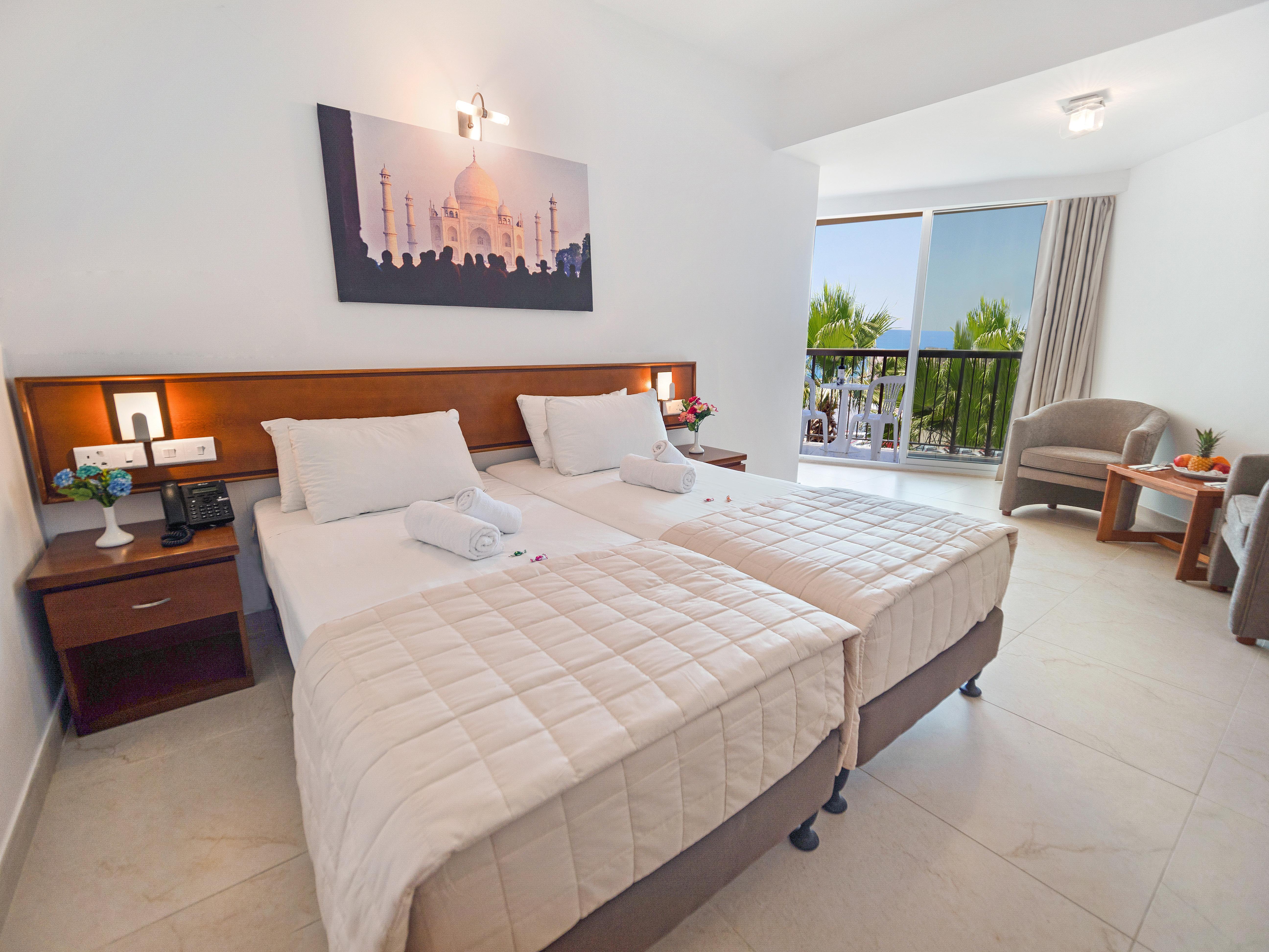 Avlida Hotel Paphos Exterior photo