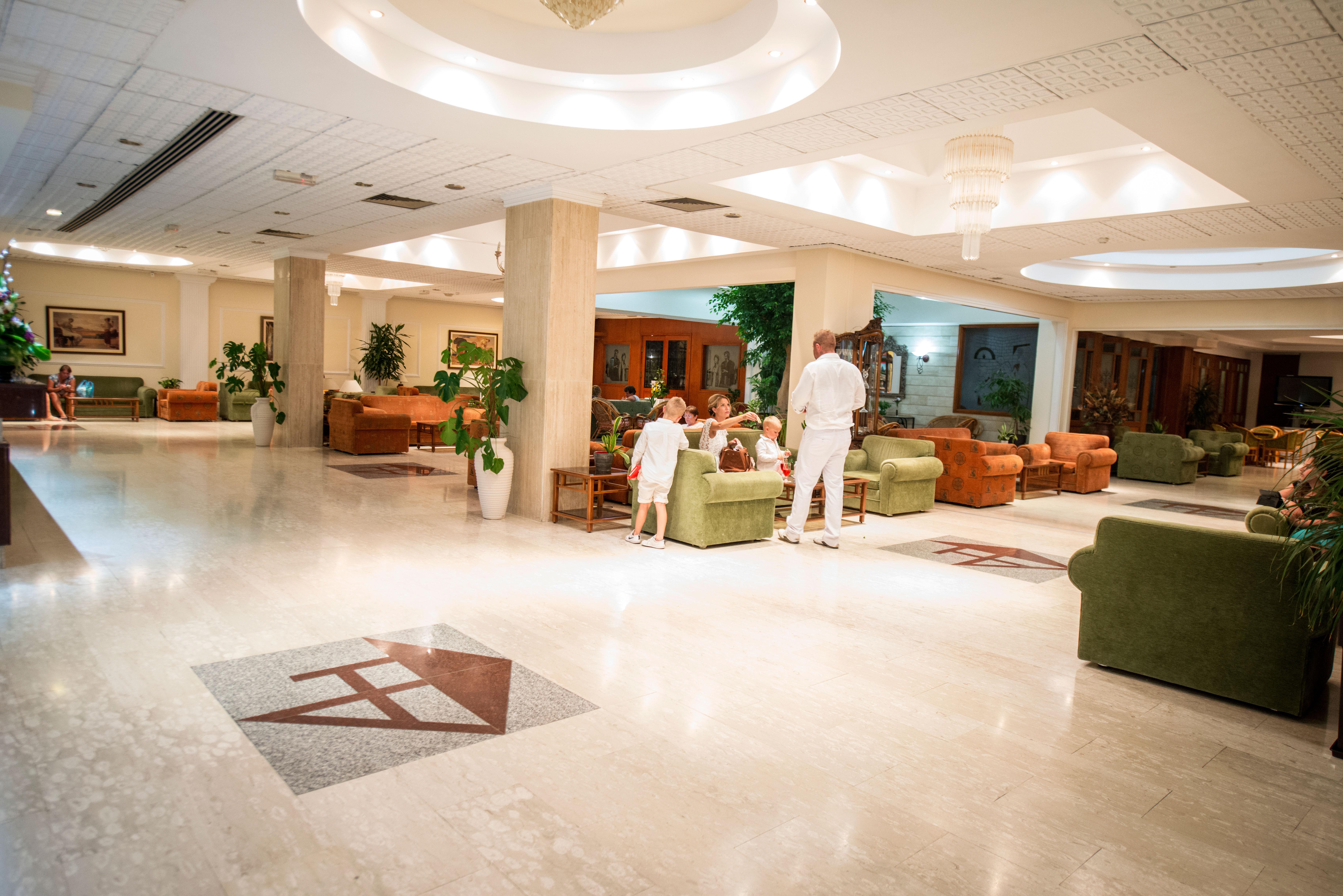 Avlida Hotel Paphos Exterior photo