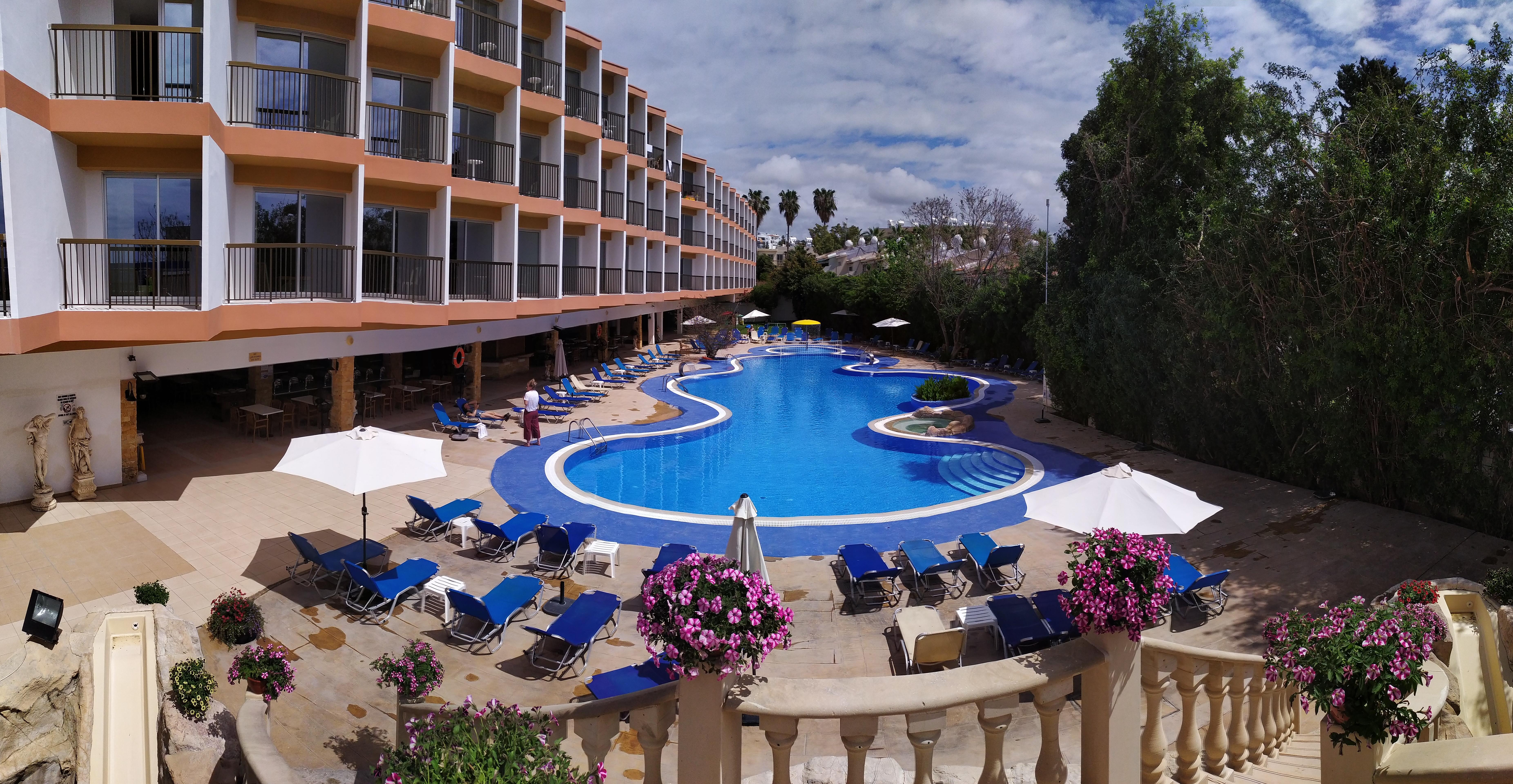 Avlida Hotel Paphos Exterior photo